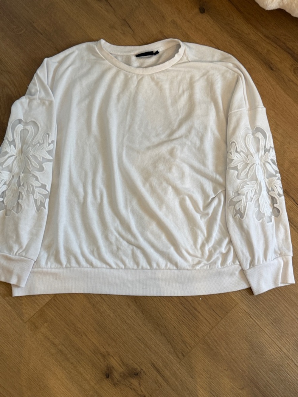 Women's White Embroidered-Sleeve Sweatshirt